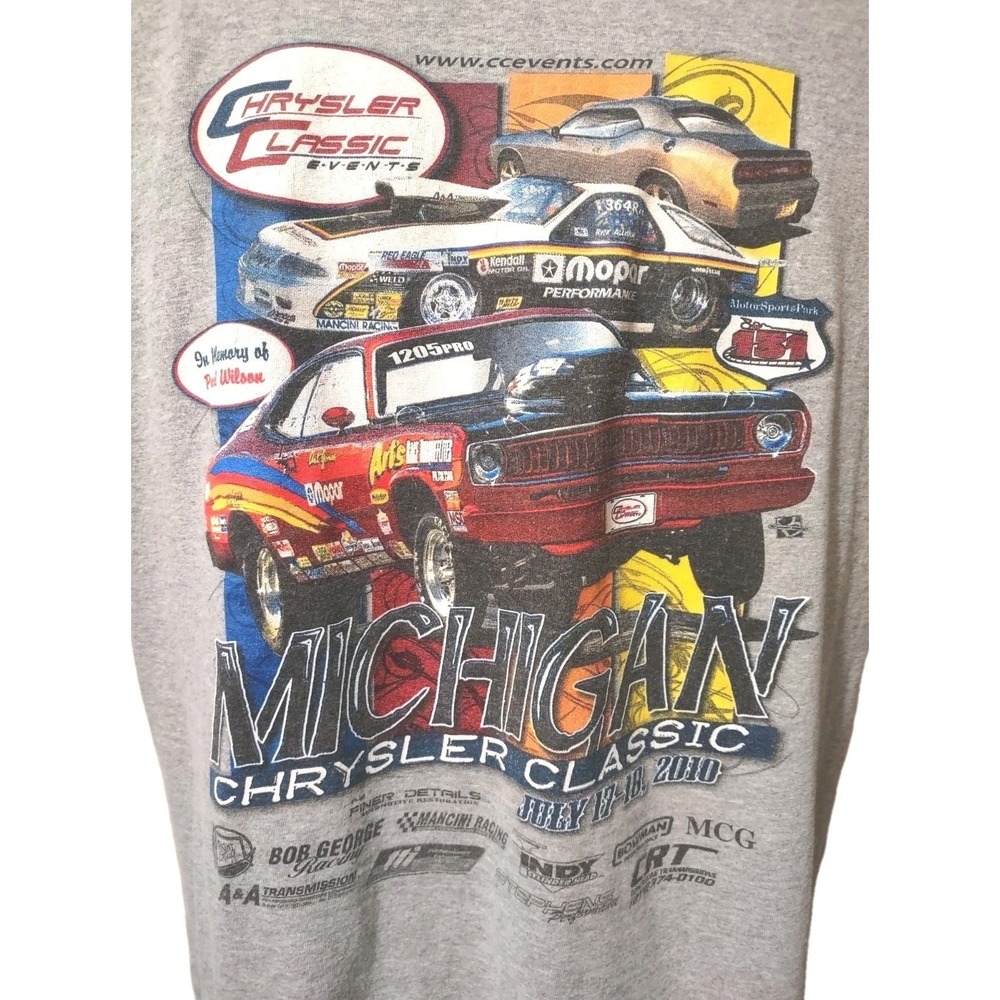 Gildan Michigan Chrysler Classic T-Shirt Men's Size XL Graphics July 17-18, 2010